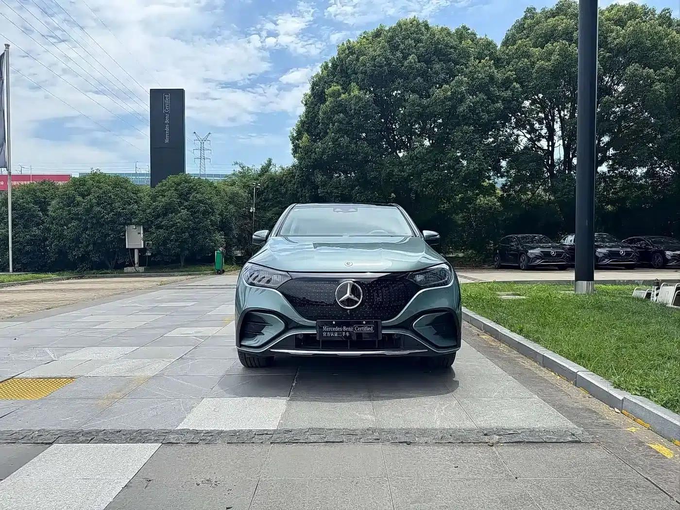 Mercedes-Benz EQE SUV 2024 500 4MATIC Luxury Edition — миниатюра 5