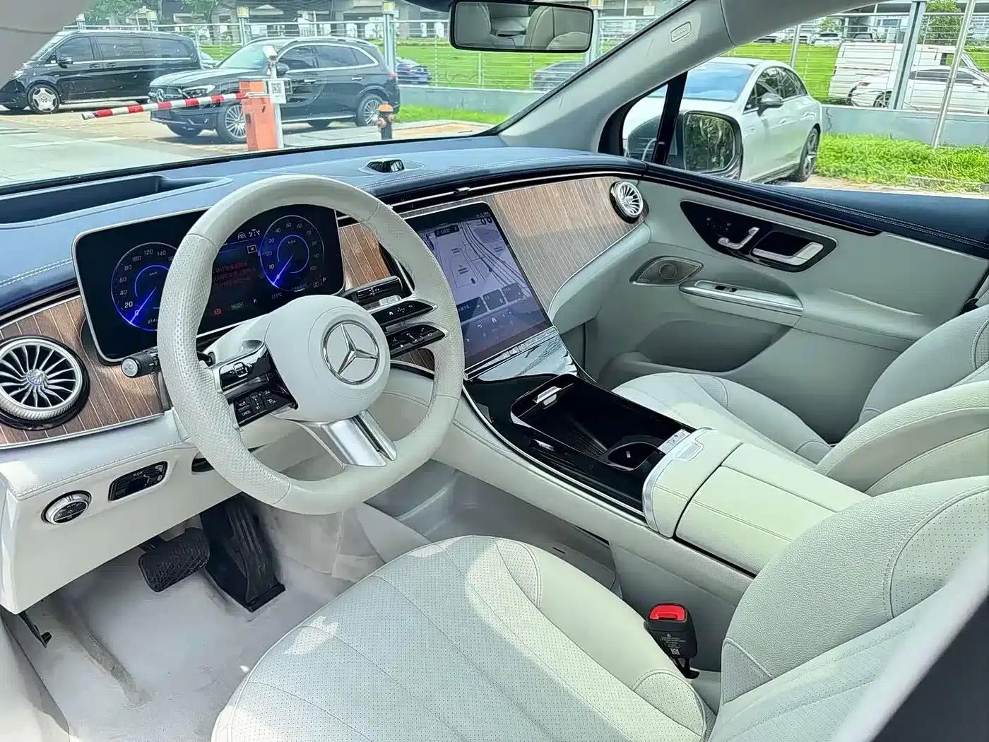 Mercedes-Benz EQE SUV 2024 500 4MATIC Luxury Edition — миниатюра 10