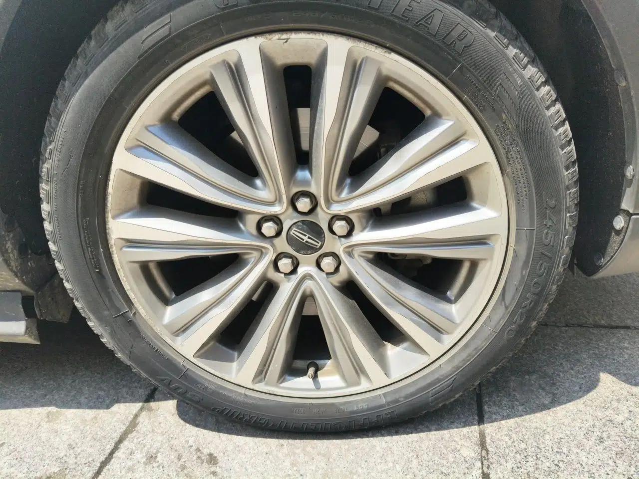 Lincoln MKX 2017 2.7T Four-Wheel Drive Prestige Edition — миниатюра 8