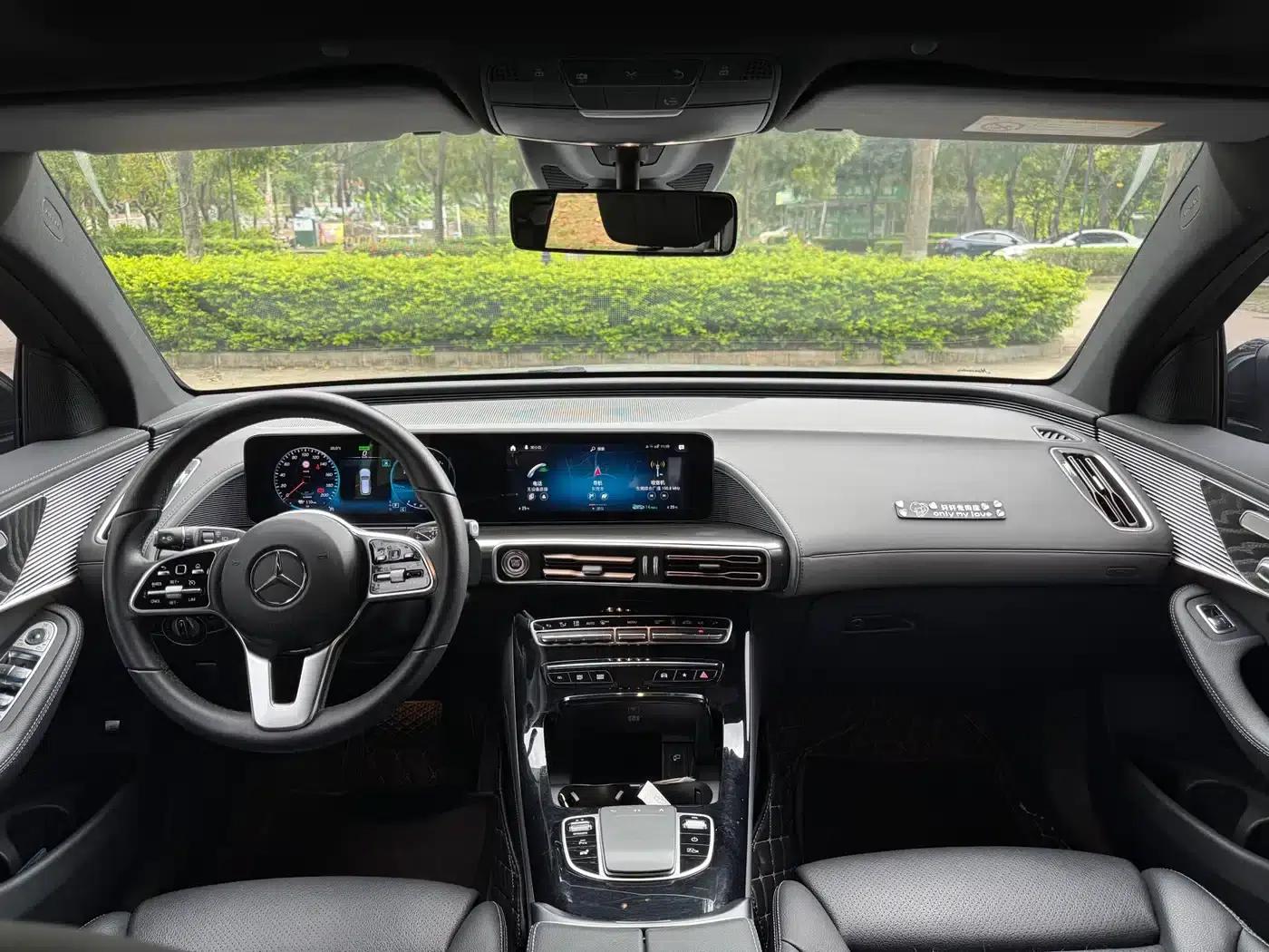 Mercedes-Benz EQC 2021 Model EQC 350 4MATIC — миниатюра 12