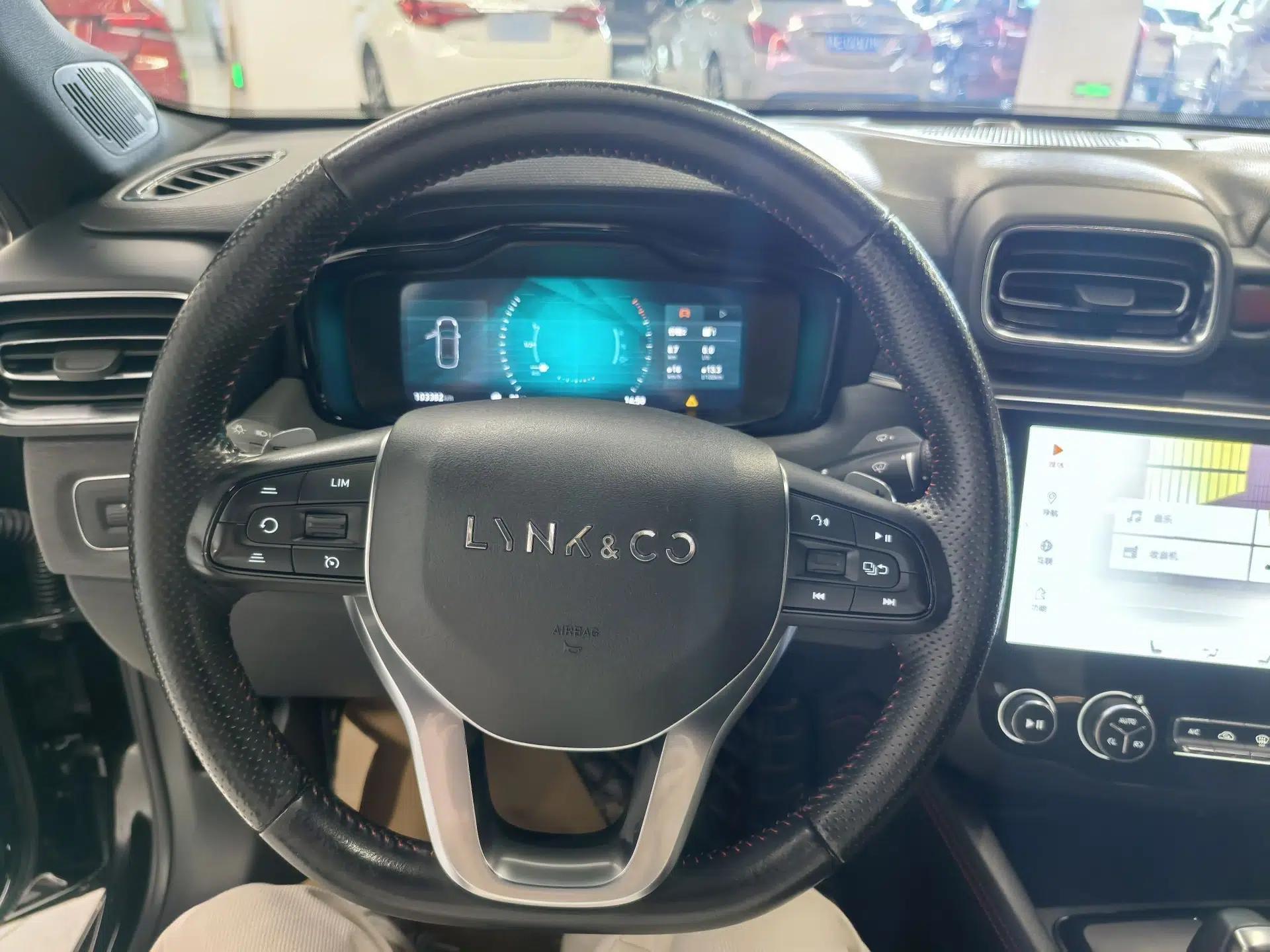 Lynk & Co 03 2019 1.5TD DCT Sport Edition China VI Standard — миниатюра 19