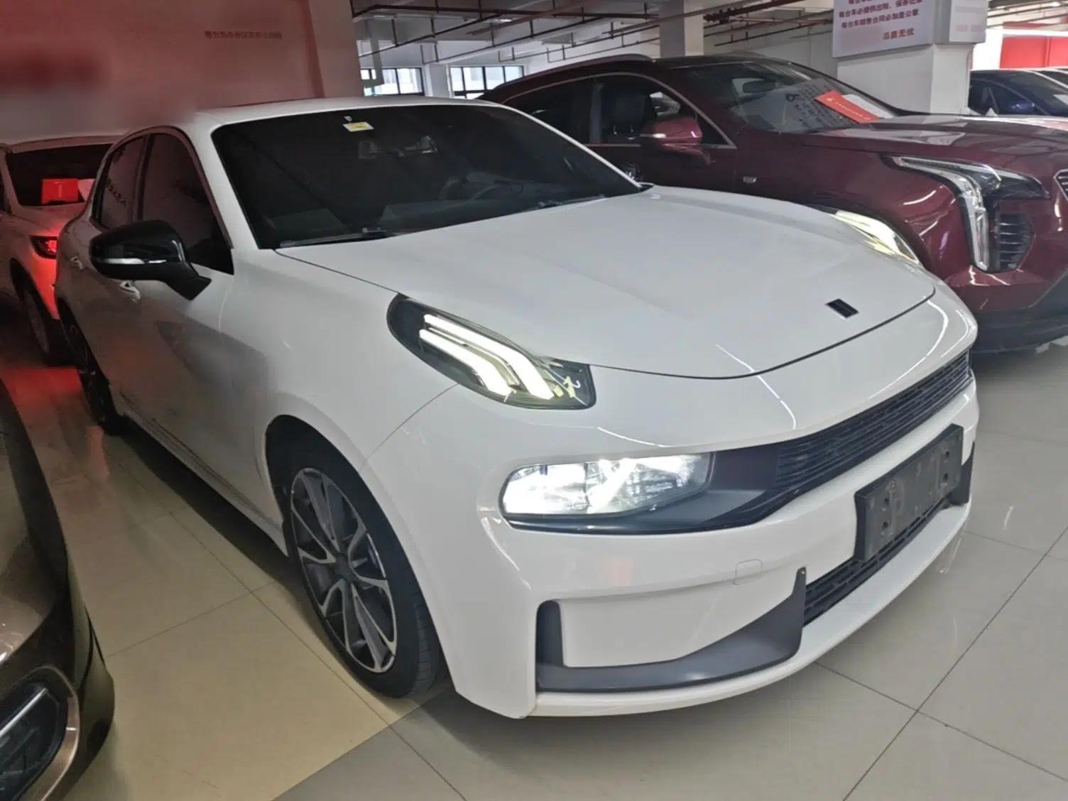 Lynk & Co 03 2018 1.5TD DCT Sport Edition China V Standard — миниатюра 3