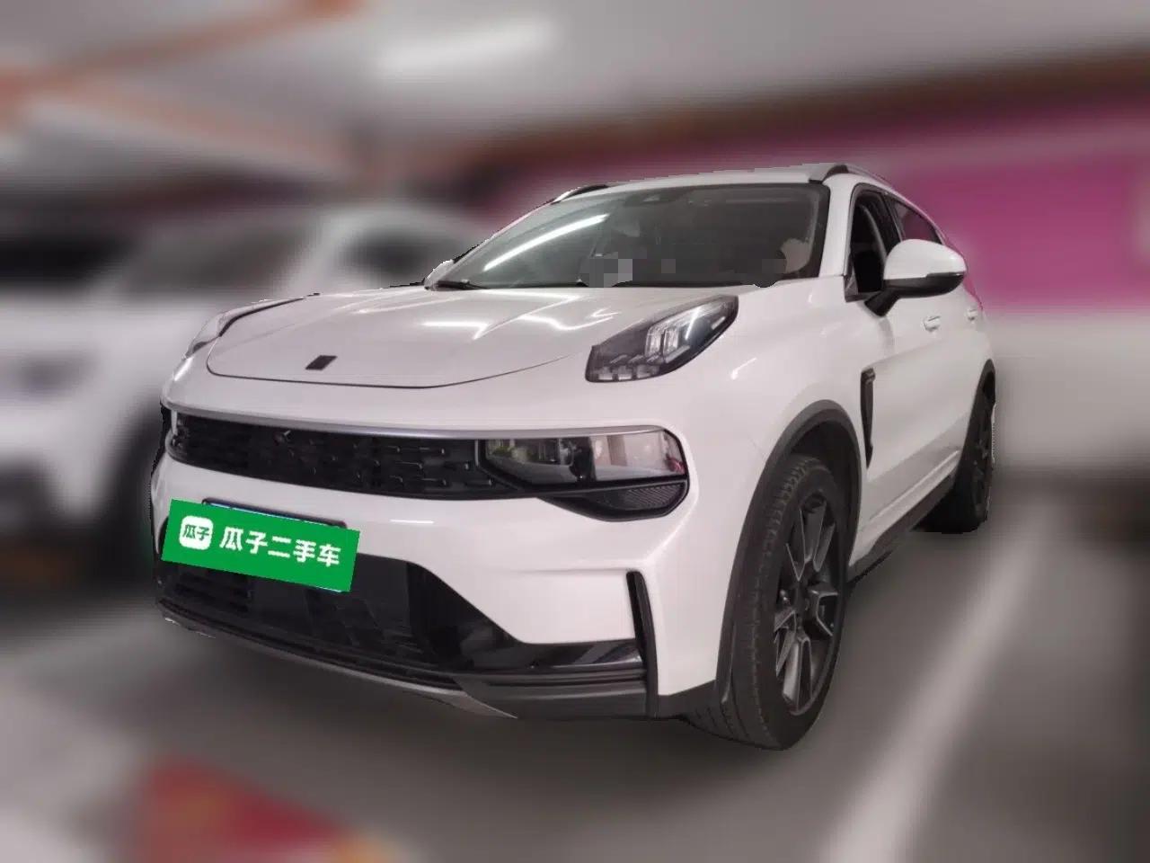 Lynk & Co 01 2021 2.0TD Two-Wheel-Drive Pro Trim — миниатюра 1