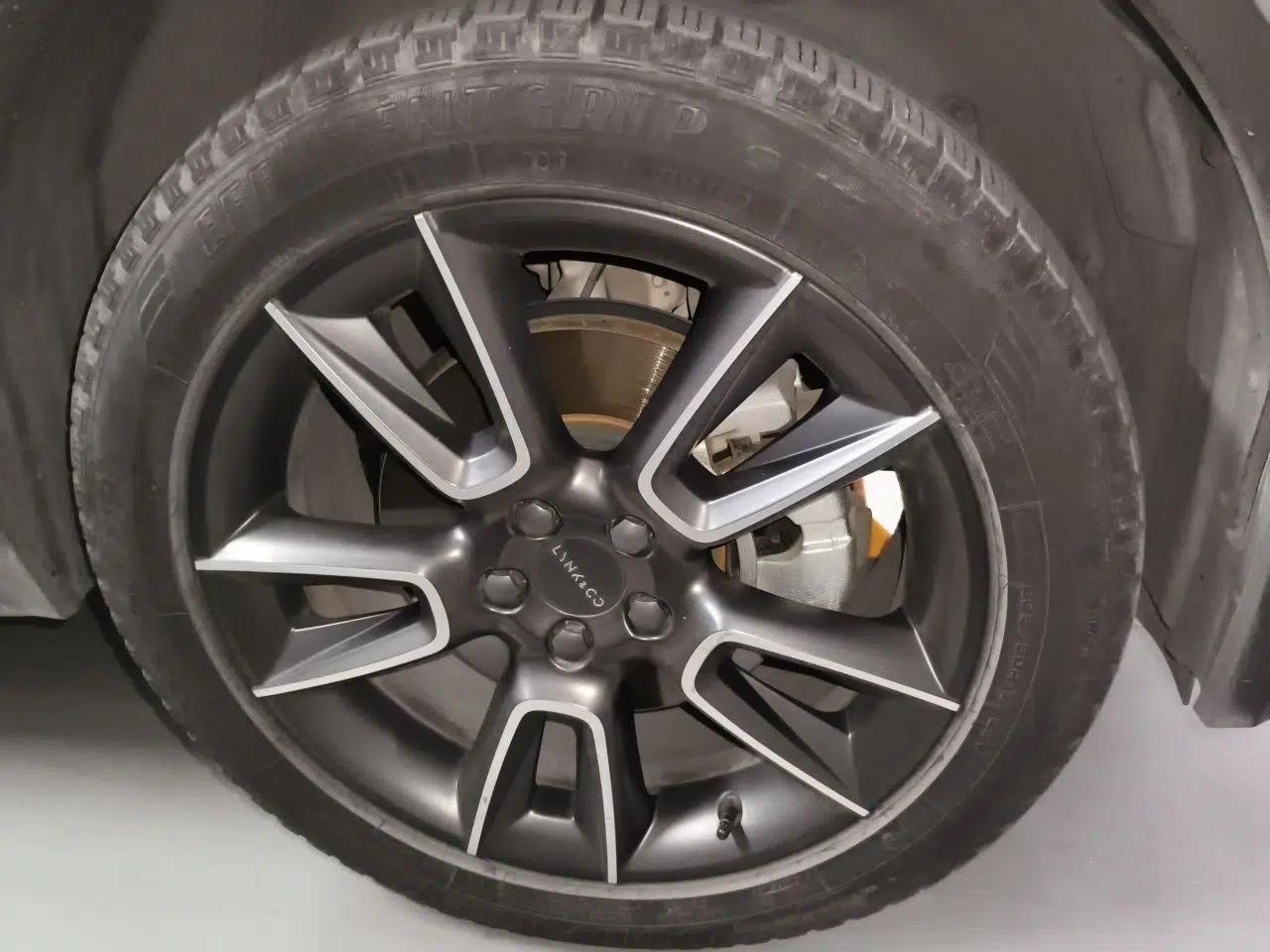 Lynk & Co 01 2021 2.0TD Two-Wheel-Drive Pro Trim — миниатюра 8
