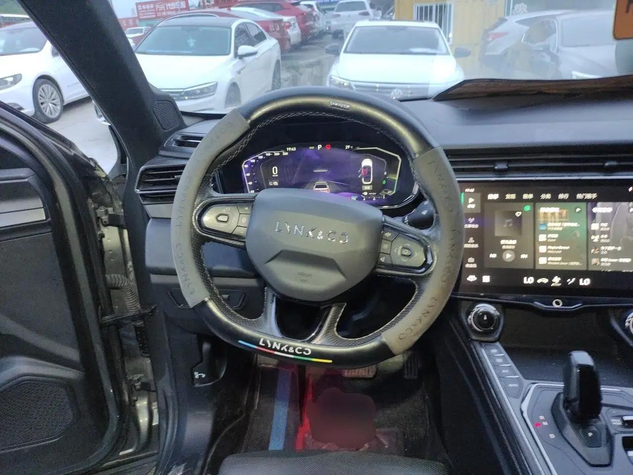 Lynk & Co 01 2021 2.0TD Two-Wheel-Drive Pro Trim — миниатюра 10