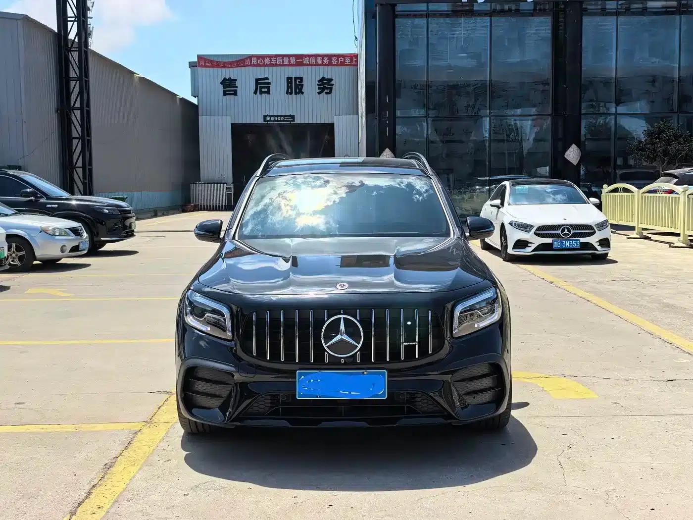 2023 Mercedes-Benz GLB AMG 35 4MATIC — миниатюра 2