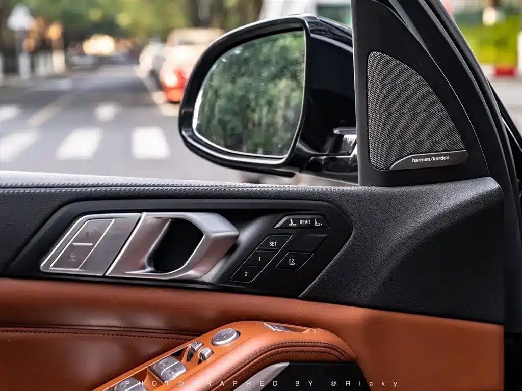 BMW X7 2020 xDrive40i M Sport Package — миниатюра 8