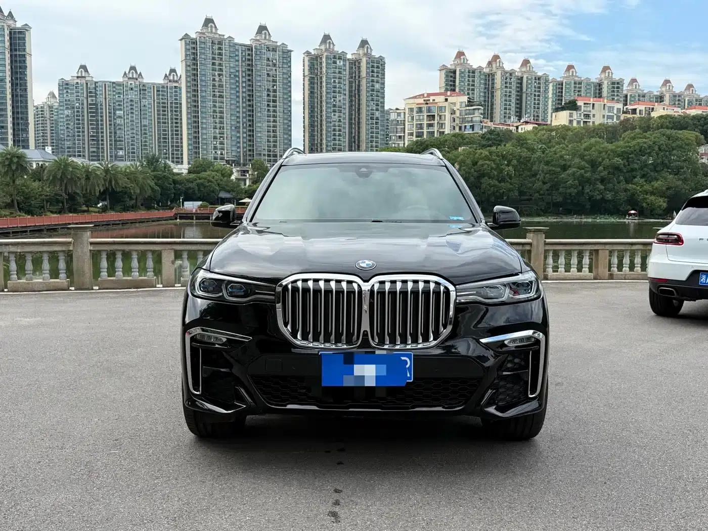 BMW X7 2020 xDrive40i M Sport Package — миниатюра 1