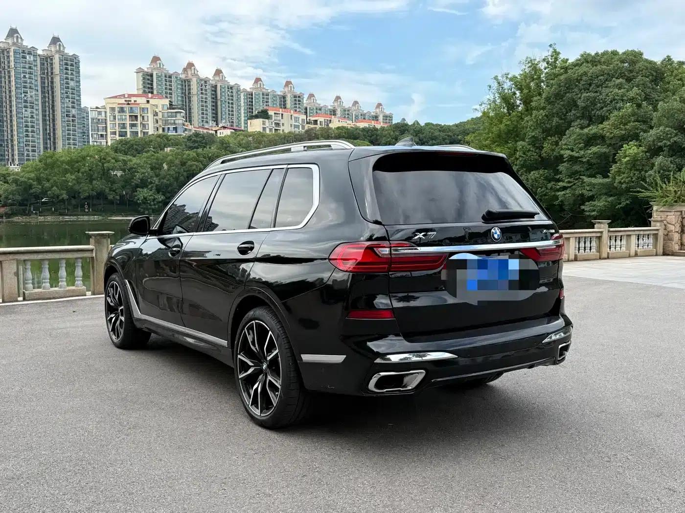 BMW X7 2020 xDrive40i M Sport Package — миниатюра 5