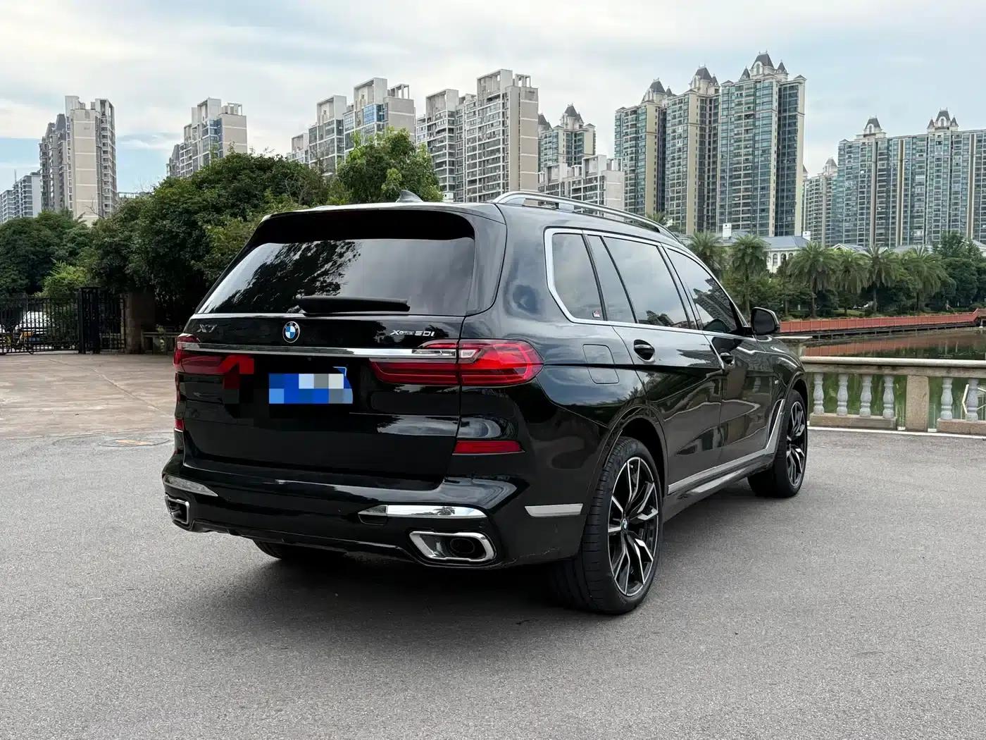 BMW X7 2020 xDrive40i M Sport Package — миниатюра 6