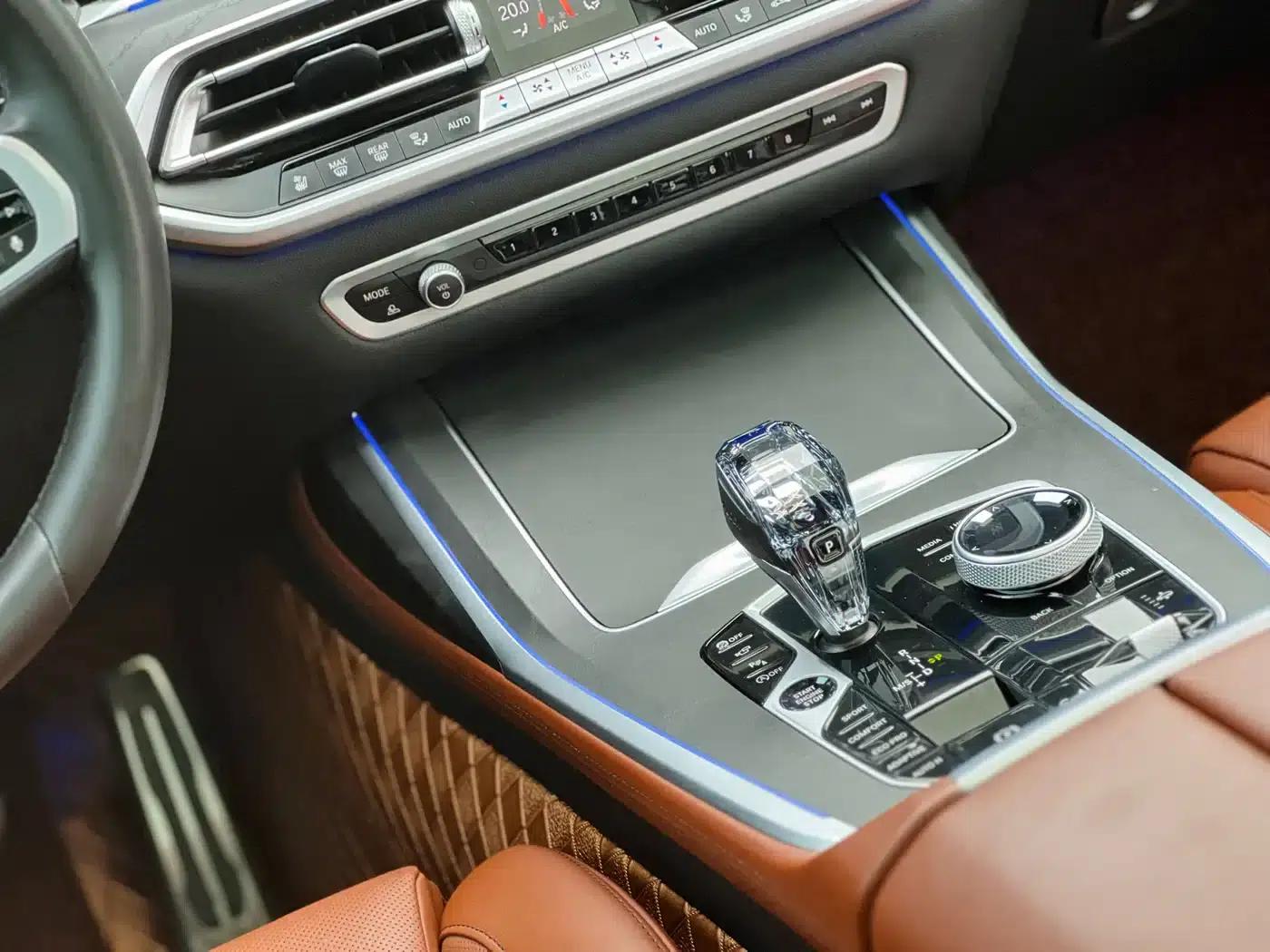 BMW X7 2022 xDrive40i M Sport Package — миниатюра 14
