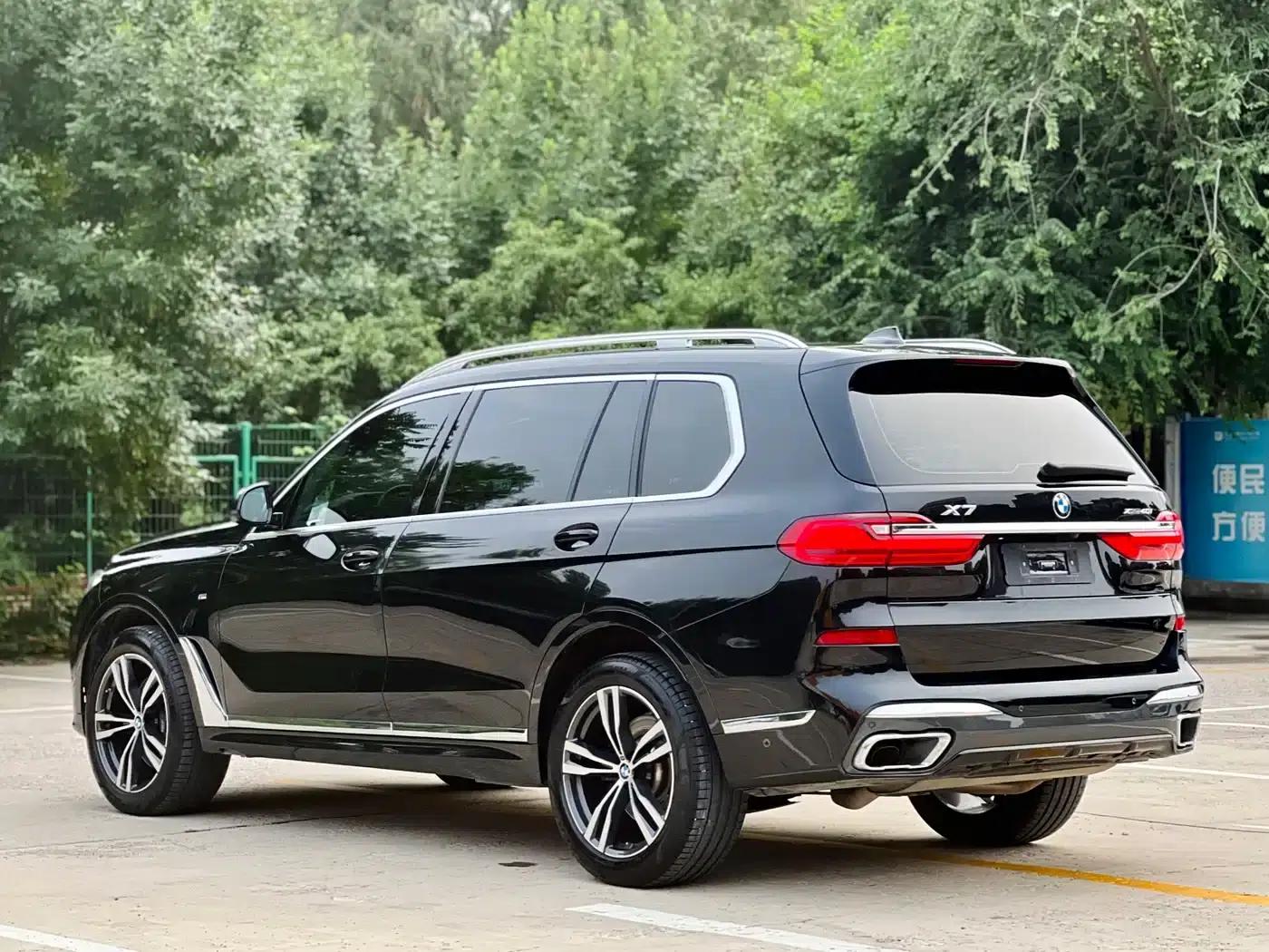 BMW X7 2022 xDrive40i M Sport Package — миниатюра 21