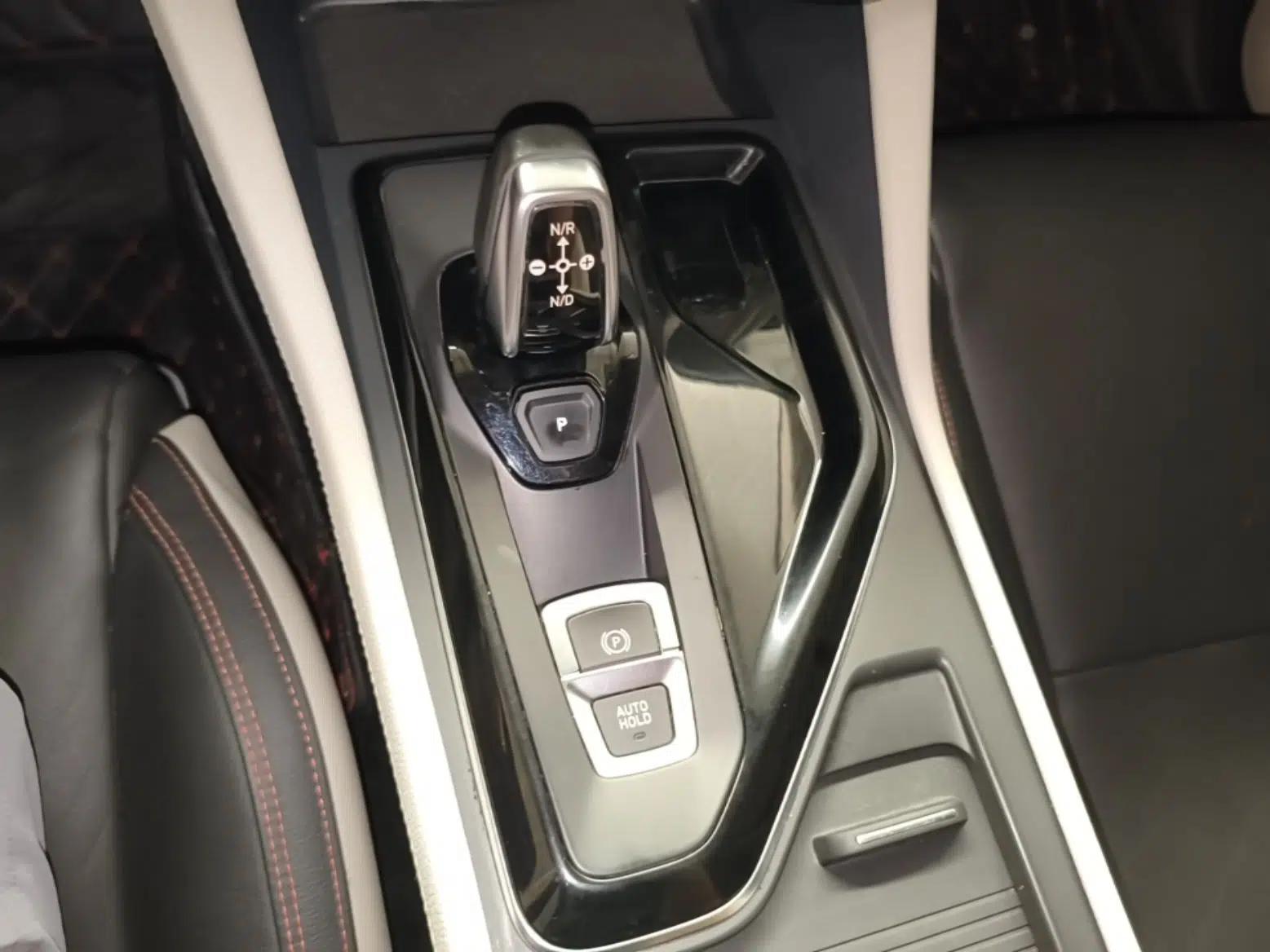 Lynk & Co 02 2019 High-Energy Edition 2.0T Automatic Two-Wheel Drive Zhaoban Model China VI Standard — миниатюра 16