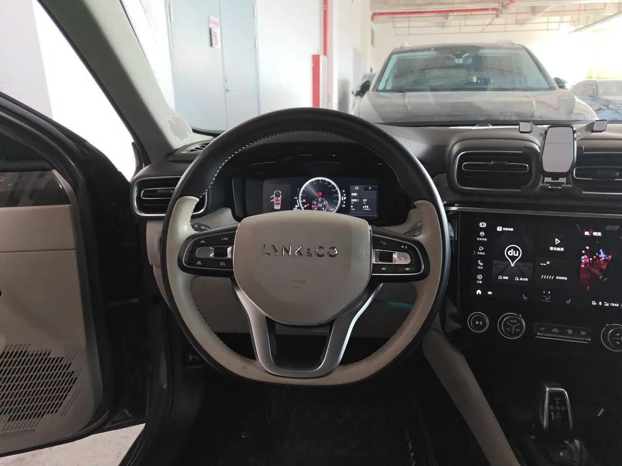 Lynk & Co 02 2018 1.5T DCT Two-Wheel Drive Zhaopu Version China V Standard — миниатюра 10