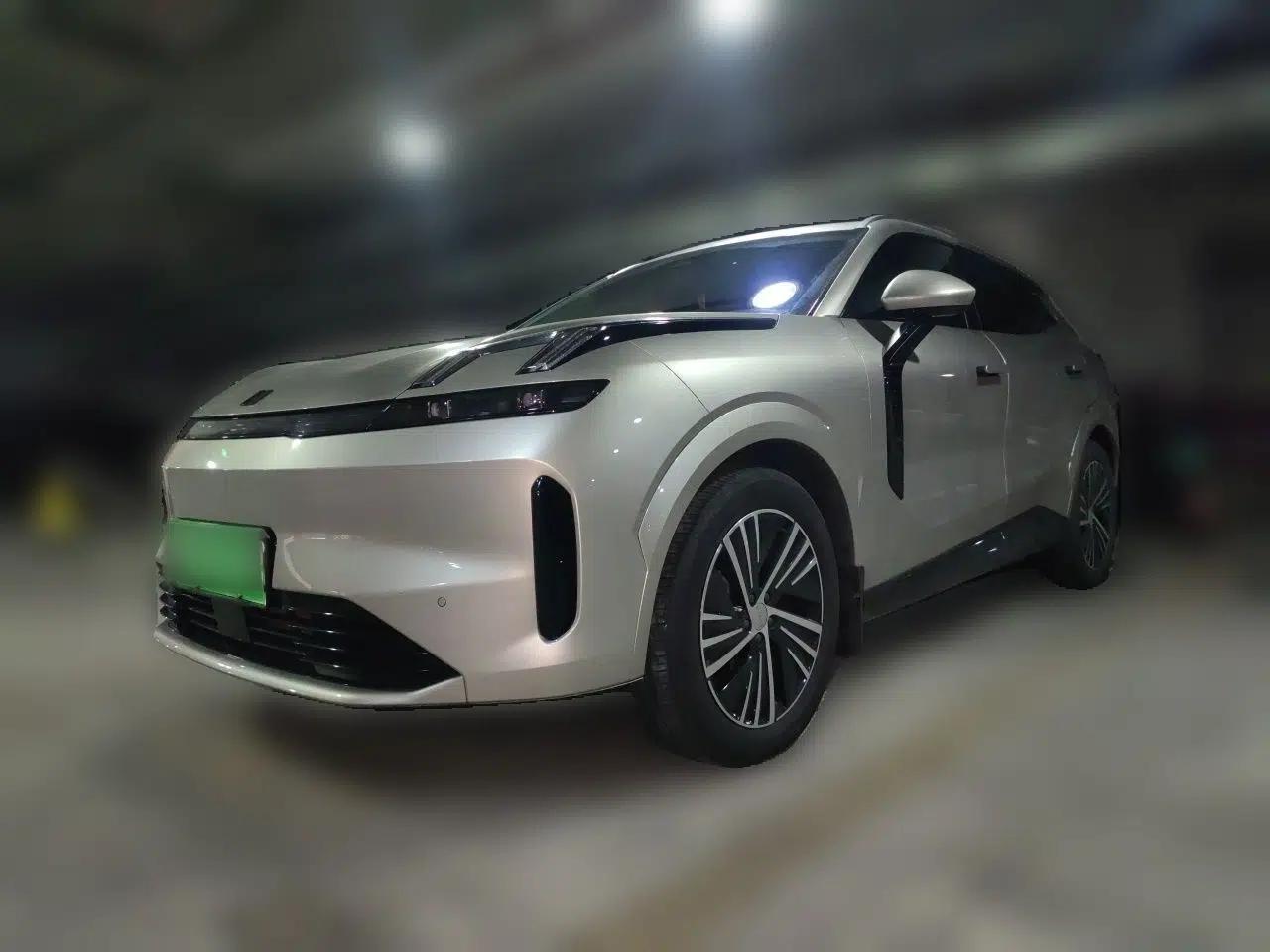 Lynk & Co 08 EM-P 2023 120km Long-Range Halo — миниатюра 1