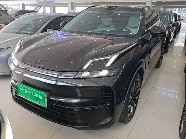 Lynk & Co 08 EM-P 2026 Model 210 Four-Wheel Drive Performance Ultra H7
