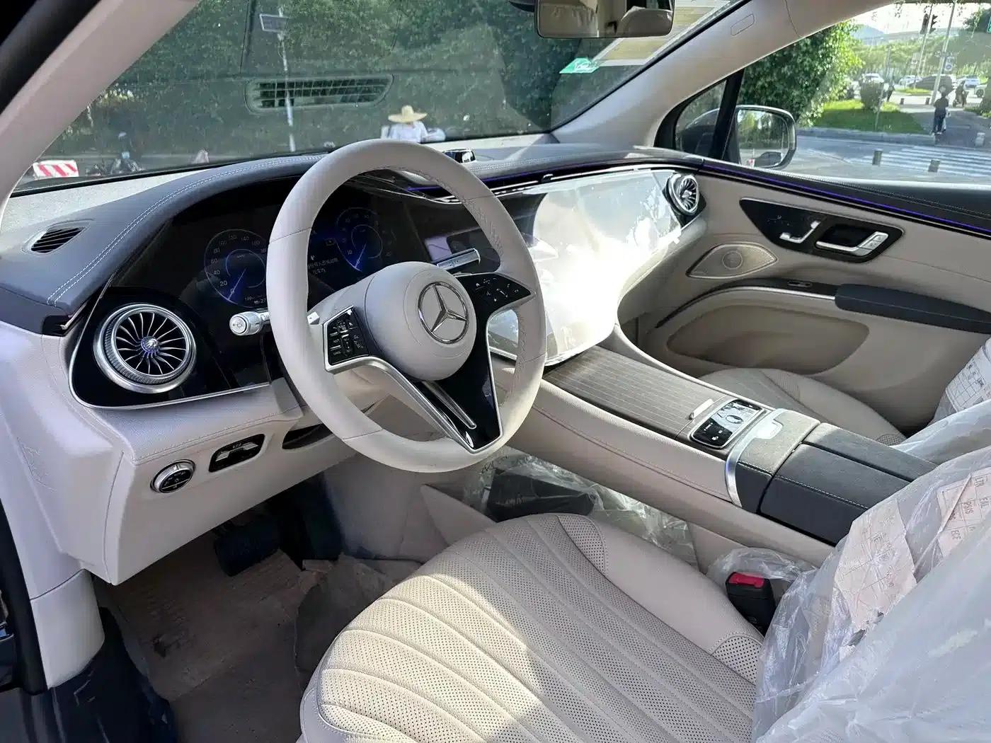 Mercedes-Benz EQS SUV 2025 500 4MATIC — миниатюра 7
