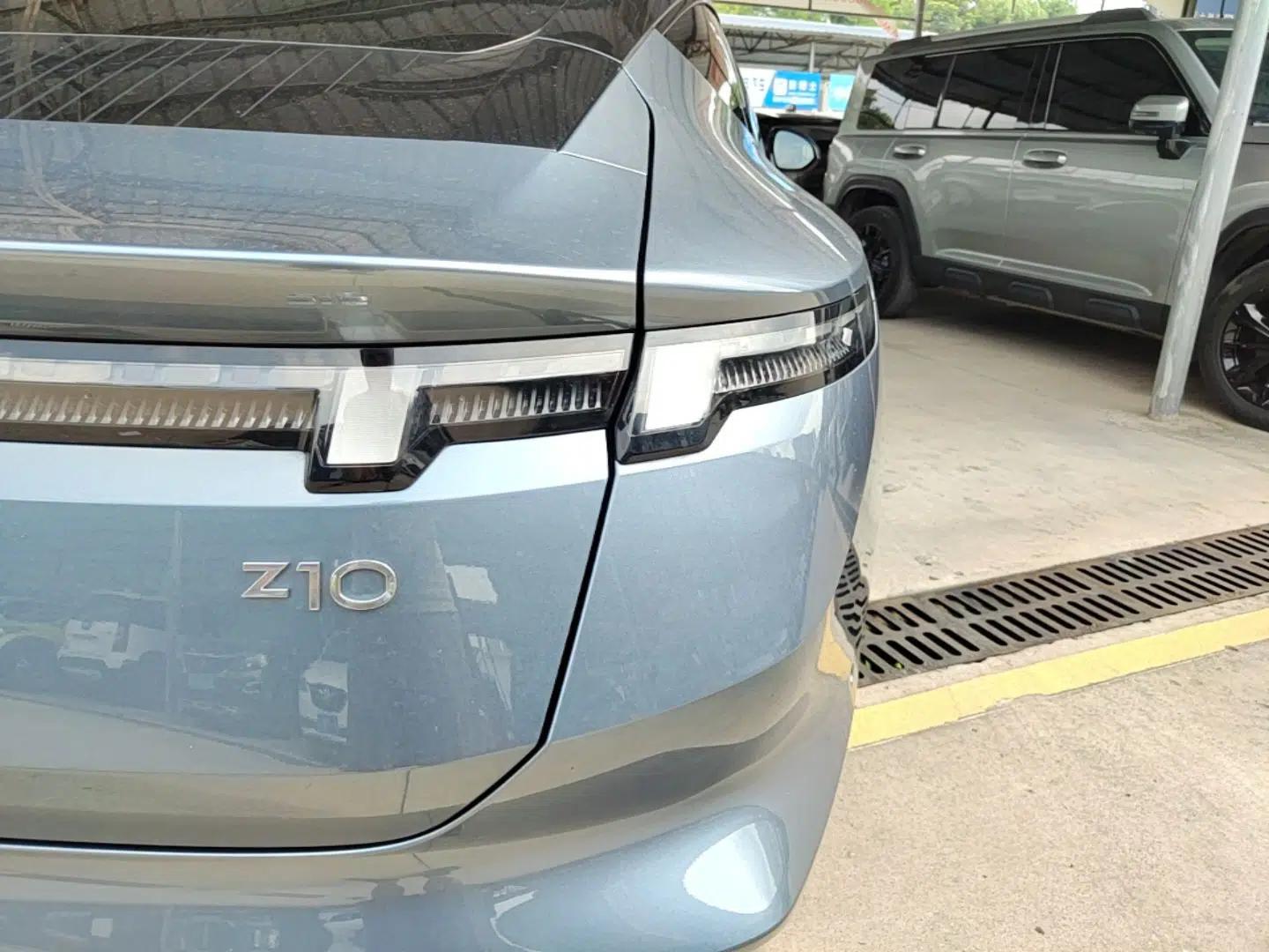 Lynk & Co Z10 2025 95 kWh 702 km All-Wheel Drive Intelligent Driving Ultra — миниатюра 14