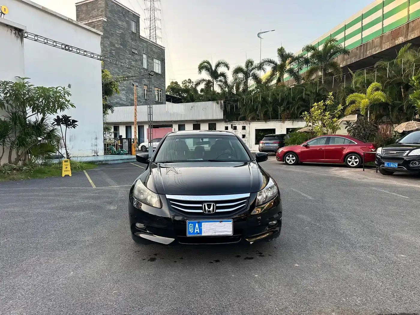 Accord 2011 2.0L EX — миниатюра 2
