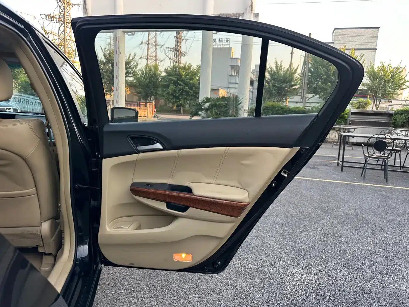 Accord 2011 2.0L EX — миниатюра 13