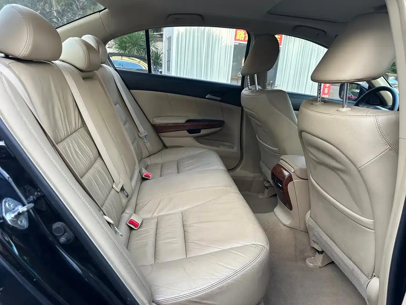 Accord 2011 2.0L EX — миниатюра 14