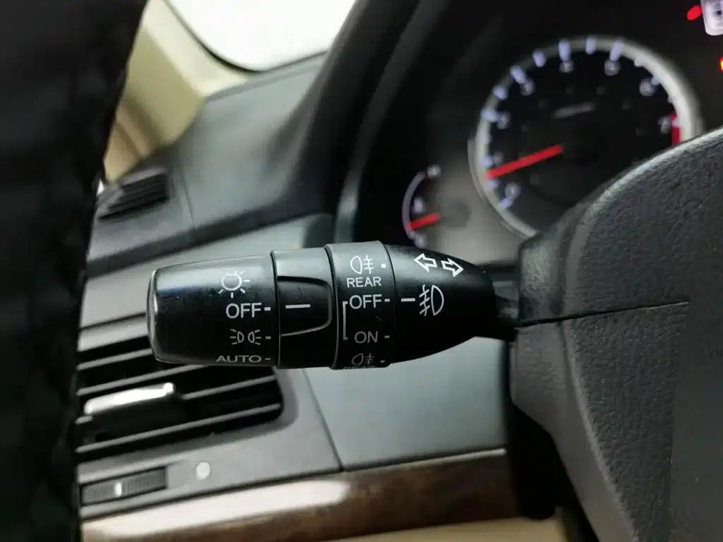 2013 Honda Accord 2.0L SE — миниатюра 21