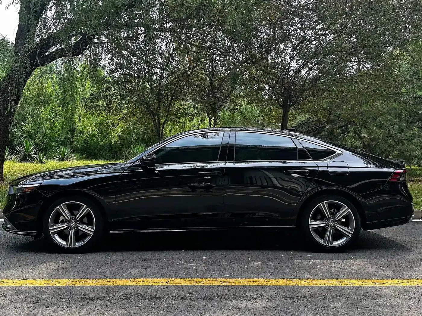 Accord 2023 260TURBO Premium Edition — миниатюра 3