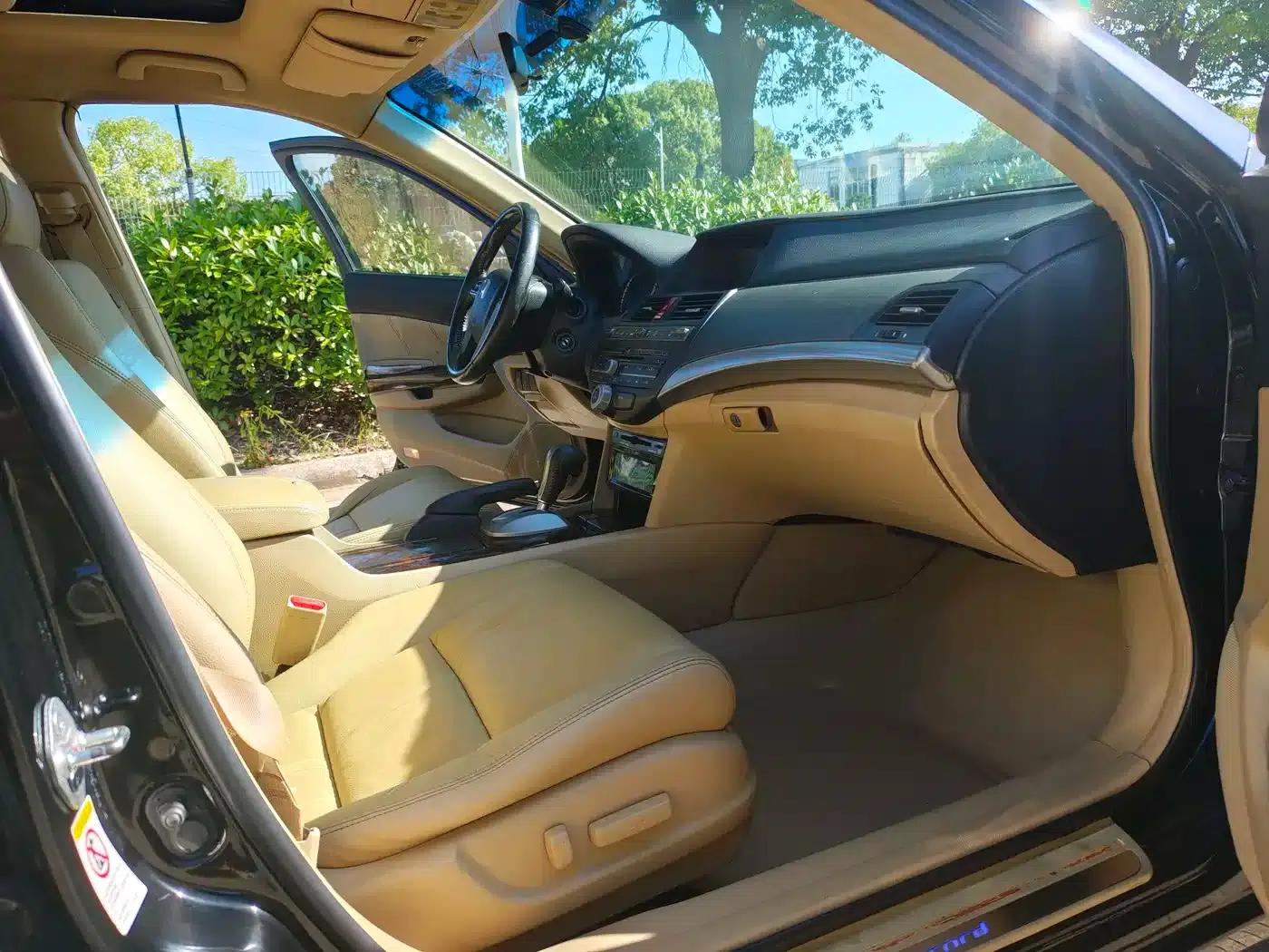 Accord 2010 2.0L EX — миниатюра 11