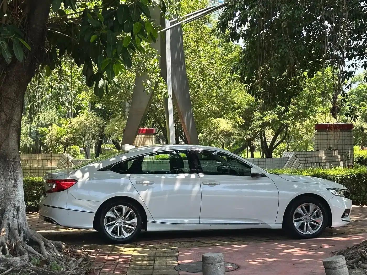 Accord 2018 260TURBO Elite Edition (China VI Emission Standard) — миниатюра 3