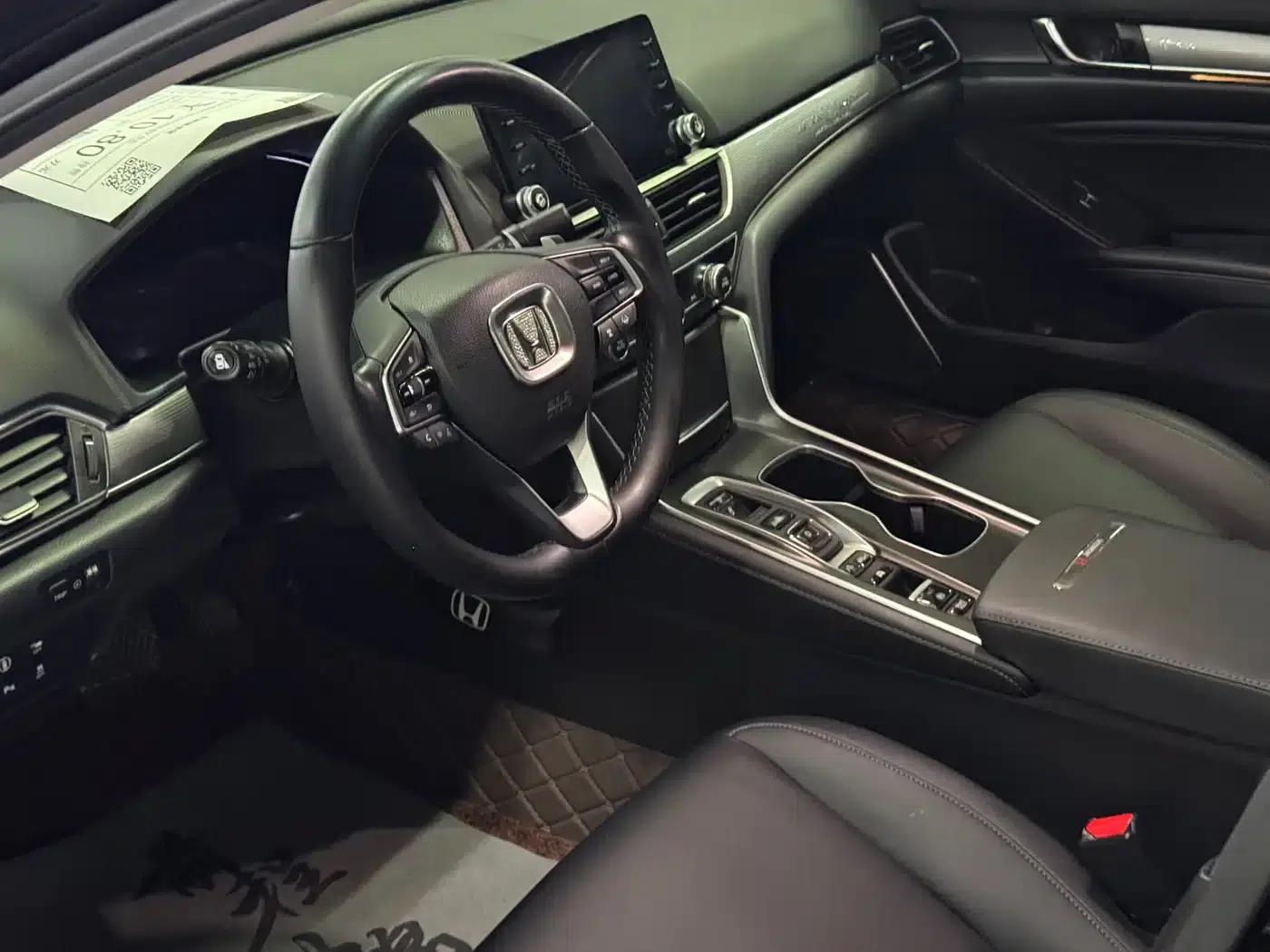Accord 2021 Hybrid 2.0L Elite Starry Sky Limited Edition — миниатюра 3