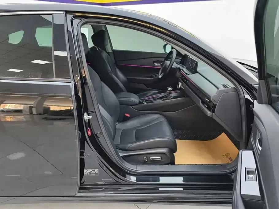 Accord 2023 260TURBO Premium Edition — миниатюра 8