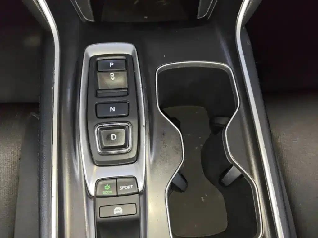 2018 Honda Accord Hybrid 2.0L Sport Edition (China VI Emission Standard) — миниатюра 14