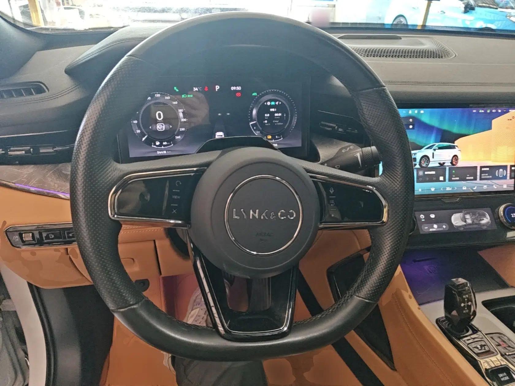 Lynk & Co 09 EM-P 2021 2.0T PHEV Ultra Six-Seater — миниатюра 13