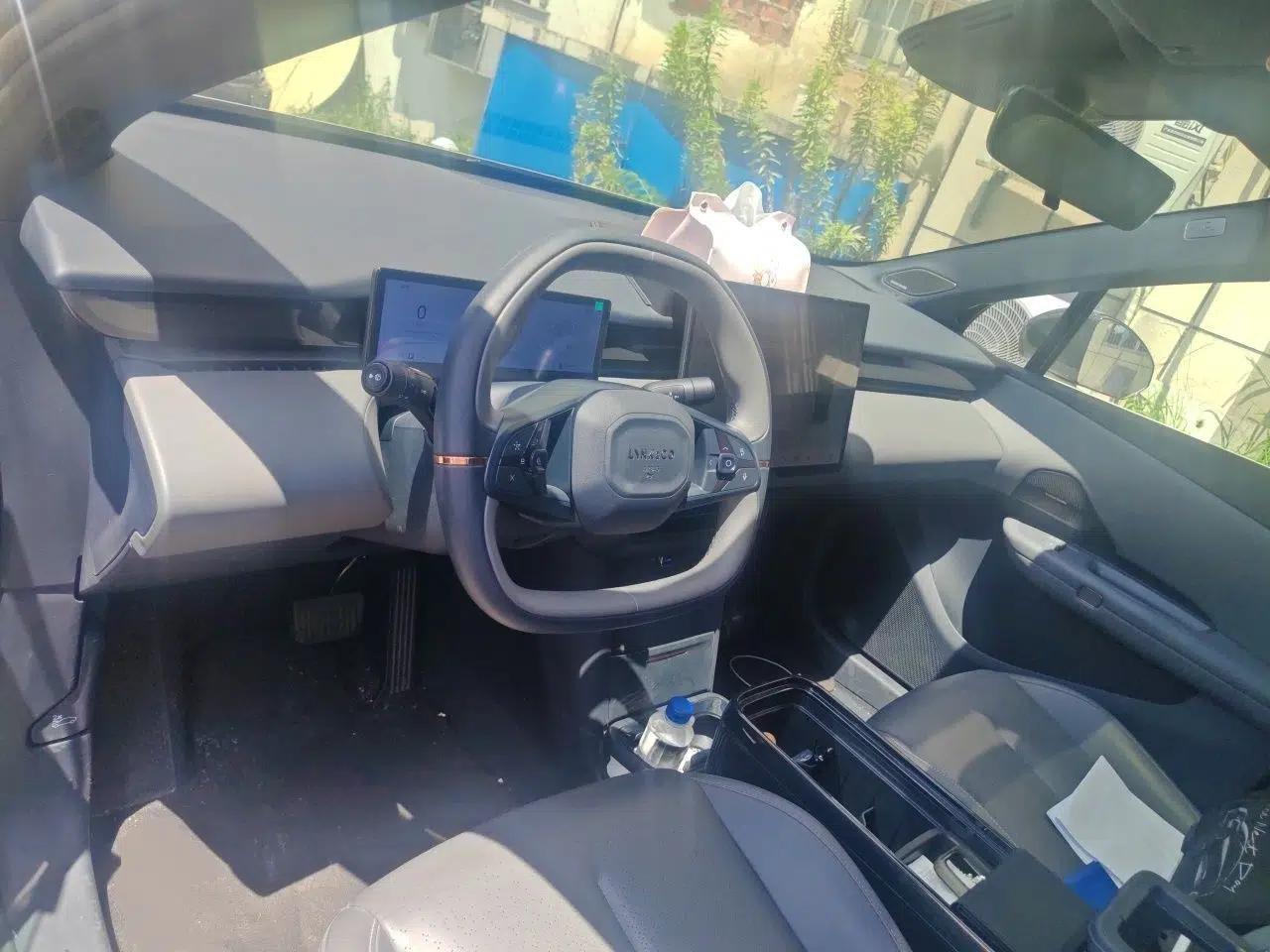 Lynk & Co Z20 2025 530 km Range Rear-Wheel Drive Pro — миниатюра 9