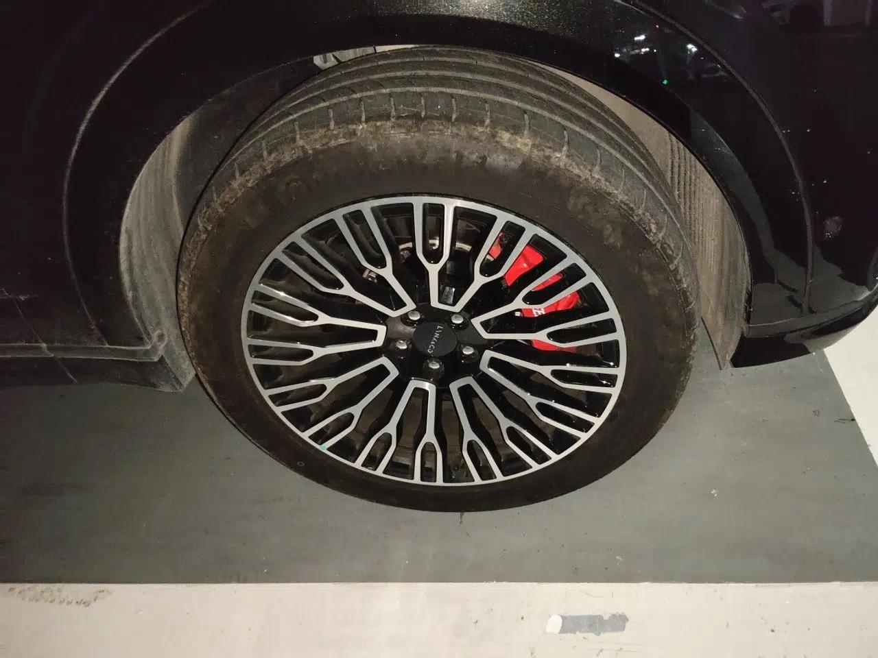 Lynk & Co 09 2026 Model 2.0T Four-Wheel Drive Exploration Edition Ultra — миниатюра 8