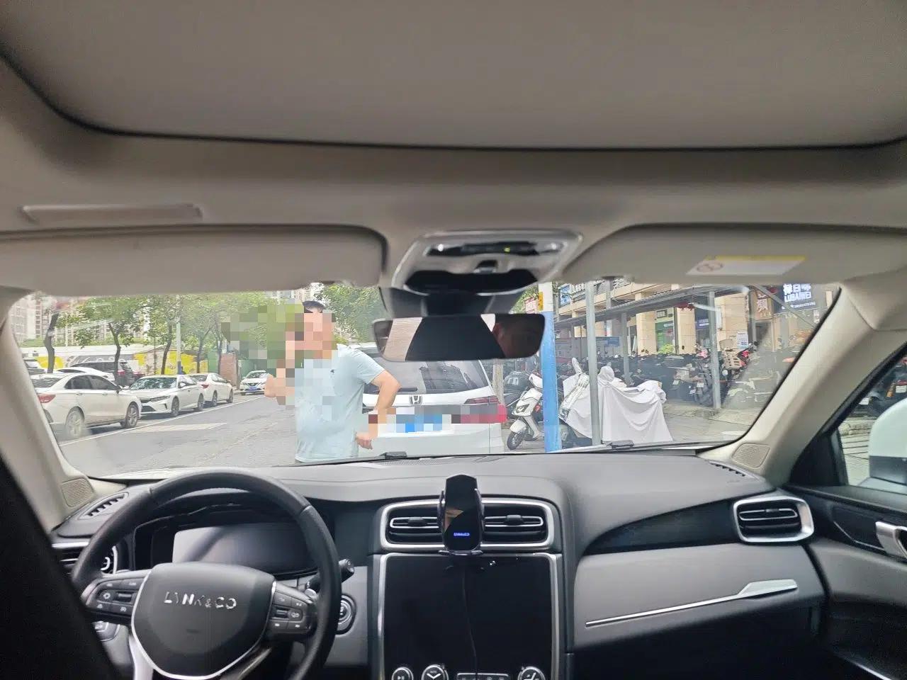 Lynk & Co 01 EM-P 2019 1.5T PHEV Jing Meeting China VI Emission Standards — миниатюра 18