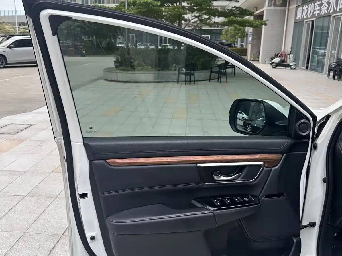 Honda CR-V 2019 Radiant Edition Plus 240TURBO CVT 2WD Fashion Edition (China VI Emission Standard) — миниатюра 11
