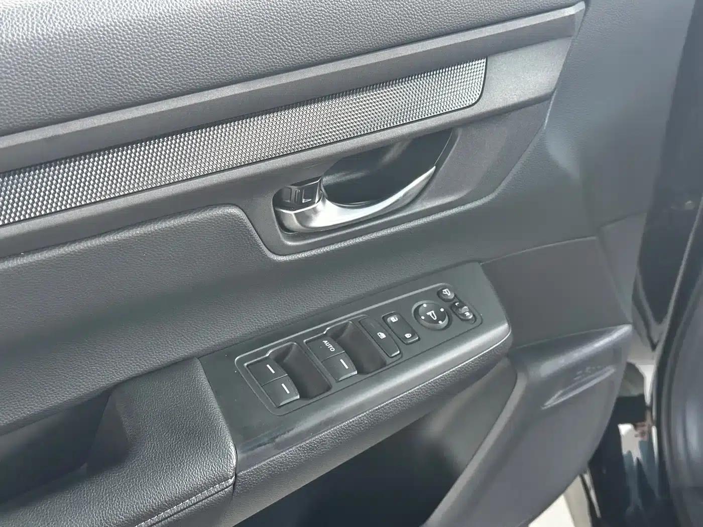 Honda CR-V 2023 240TURBO 2WD Smart Edition 5-seater — миниатюра 13