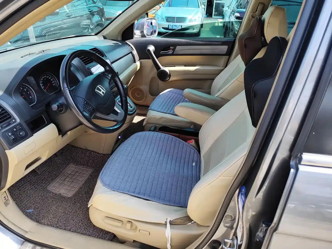 Honda CR-V 2010 2.4L Automatic 4WD Luxury Edition — миниатюра 4