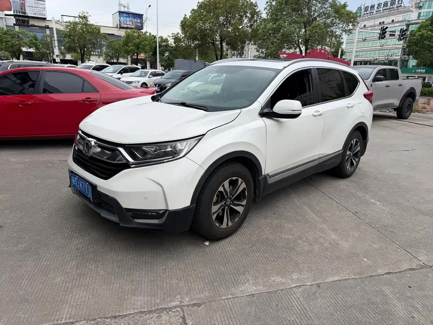 Honda CR-V 2017 240TURBO CVT 2WD Fashion Edition — миниатюра 1