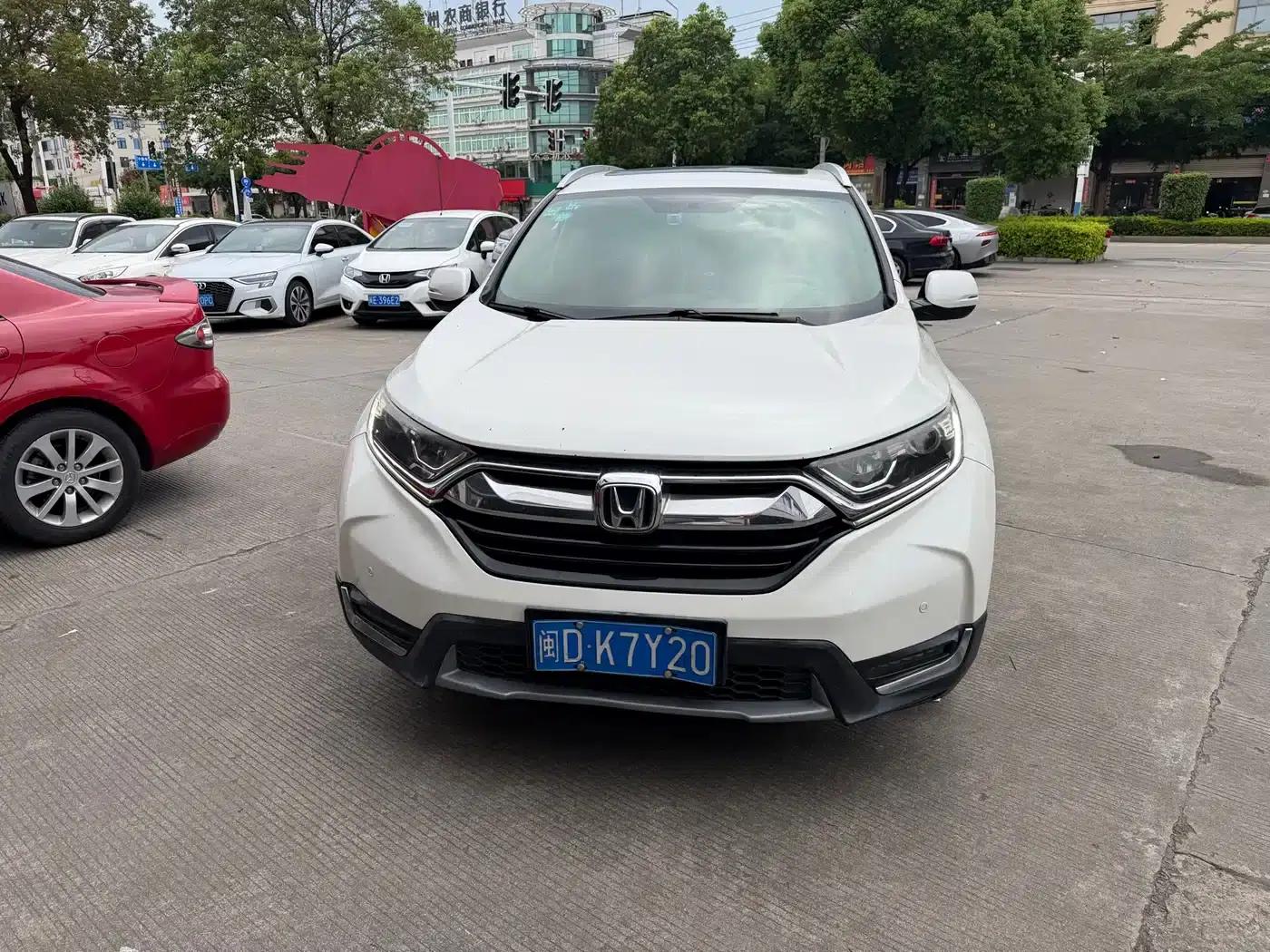 Honda CR-V 2017 240TURBO CVT 2WD Fashion Edition — миниатюра 2