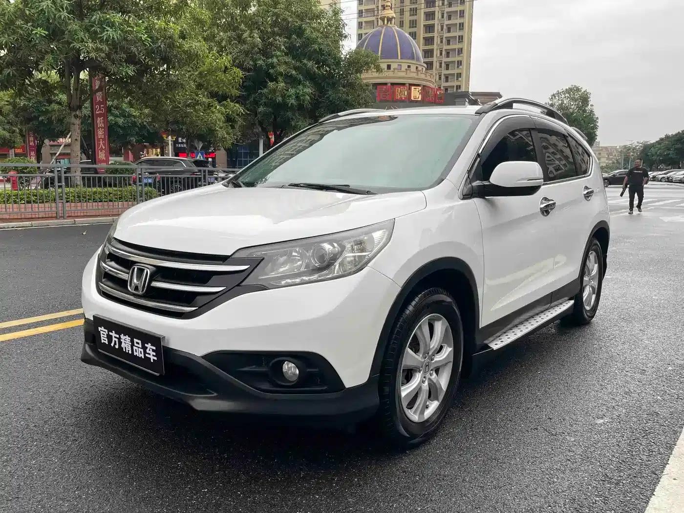 Honda CR-V 2013 2.0L 2WD Classic Edition — миниатюра 1