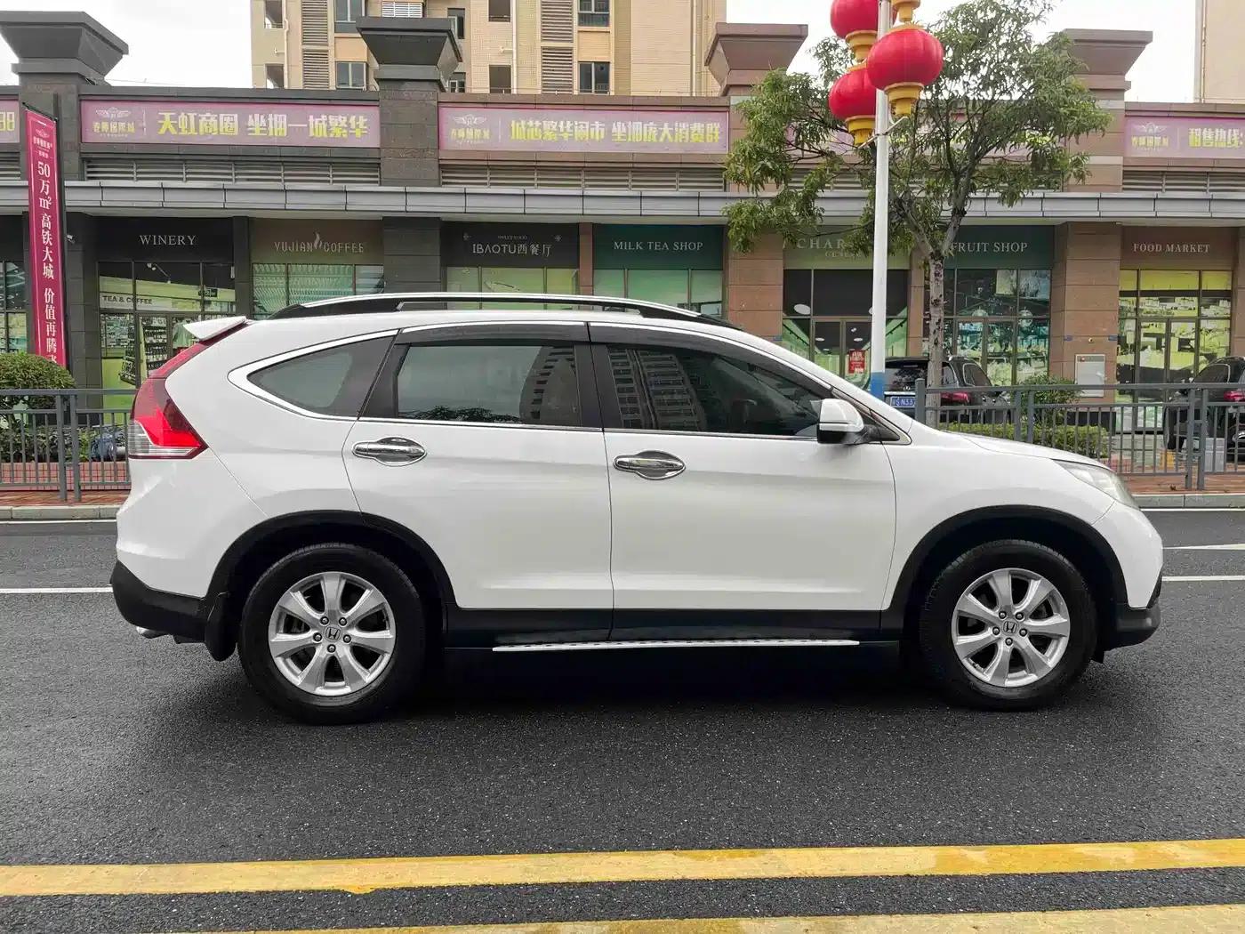 Honda CR-V 2013 2.0L 2WD Classic Edition — миниатюра 8