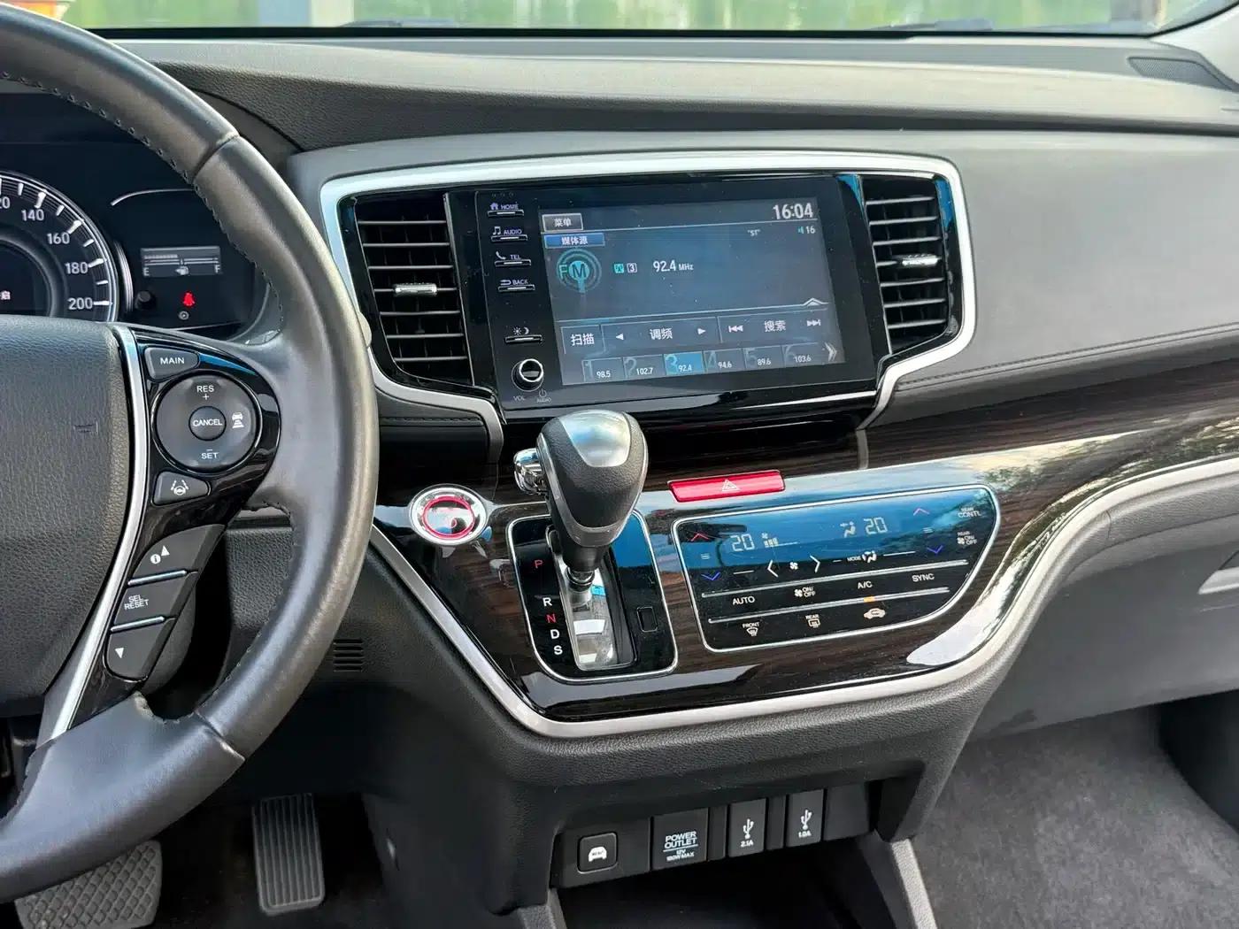 Odyssey 2019 2.0L Elite Premium Edition — миниатюра 11