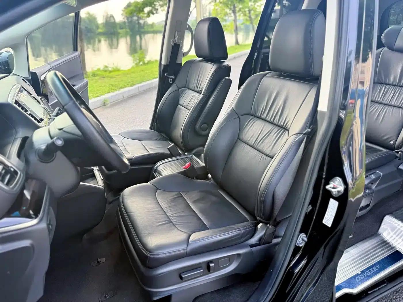 Odyssey 2019 2.0L Elite Premium Edition — миниатюра 5