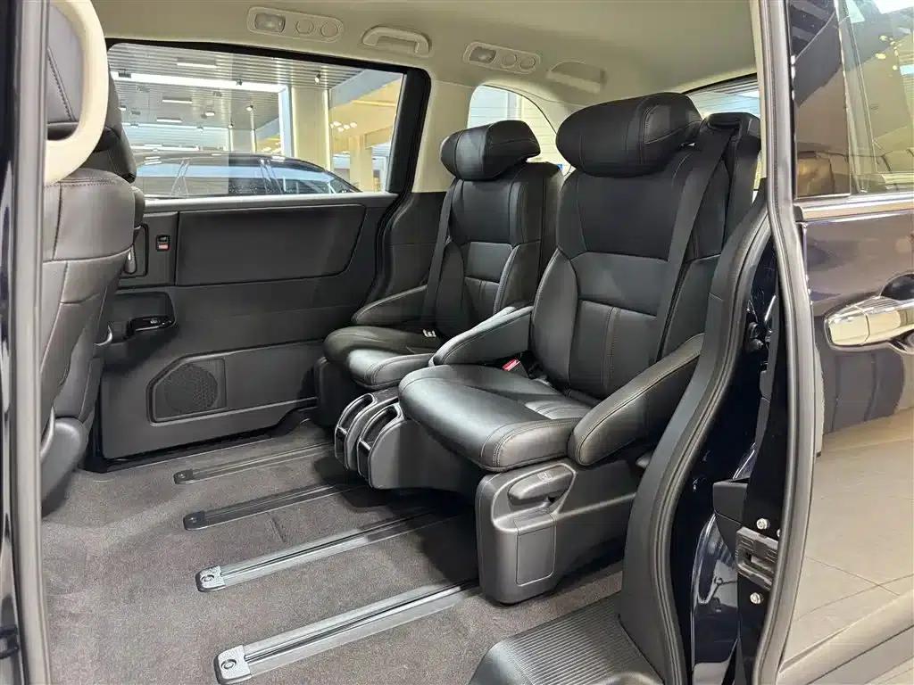 Odyssey 2024 2.0L e:HEV Elite Enjoy Edition — миниатюра 13