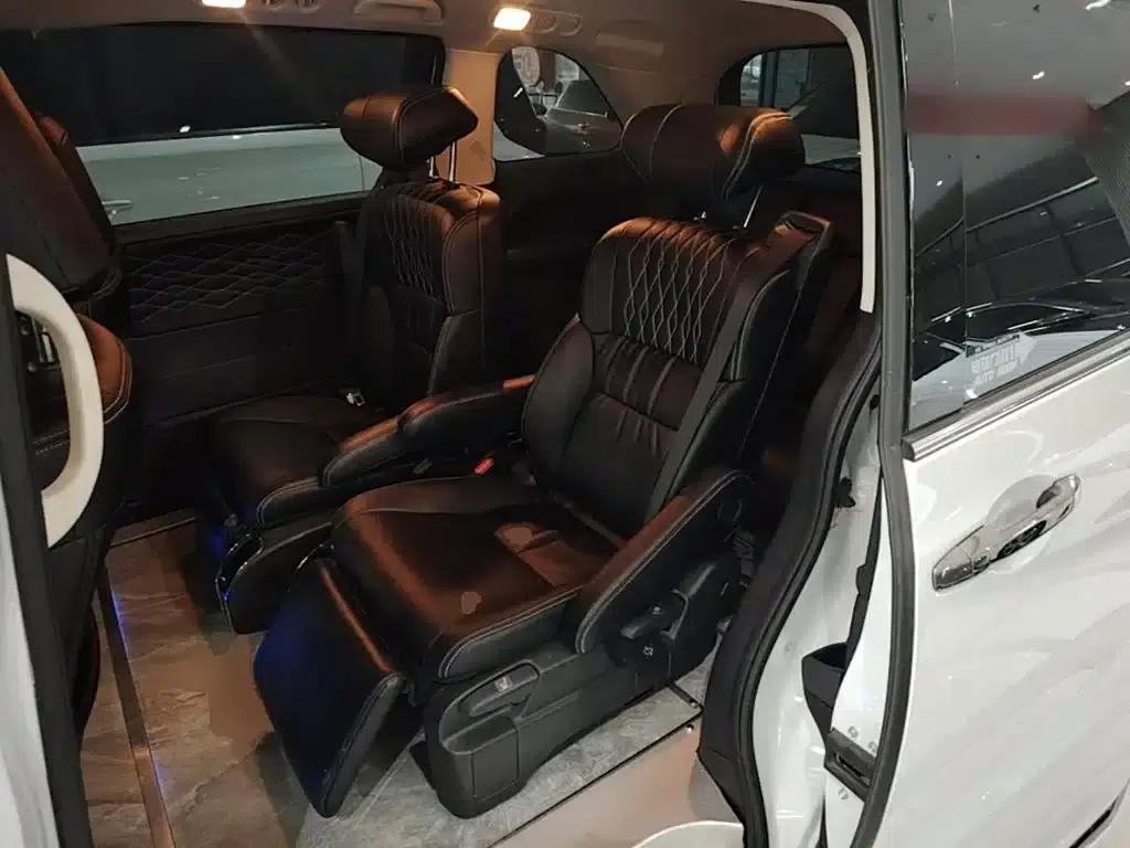 Odyssey 2024 2.0L e:HEV Elite Enjoy Edition — миниатюра 17