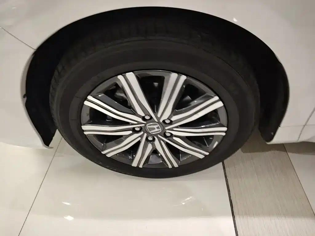 Odyssey 2024 2.0L e:HEV Elite Enjoy Edition — миниатюра 23