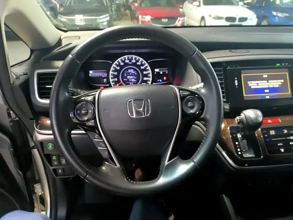 Odyssey 2015 2.4L Smart Edition — миниатюра 11