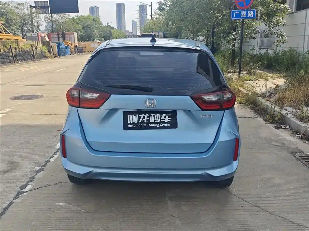 Honda Fit 2021 1.5L CVT Trend Edition — миниатюра 3